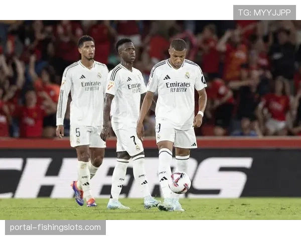 欧足联公布本周欧冠最佳球员候选：贝林厄姆、罗伊斯、格列兹曼在列