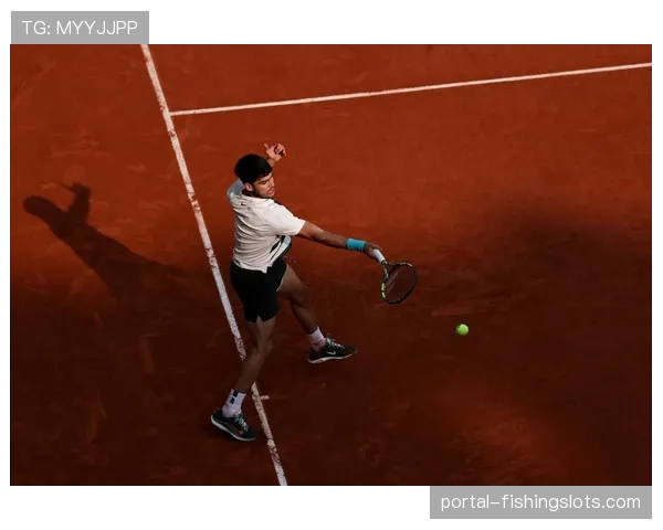 网球名将阿尔卡拉斯因腕伤退出“阳光双赛”，法网前景成疑